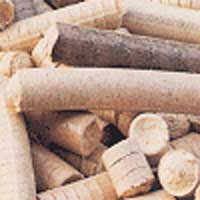 Briquettes de bois compressé